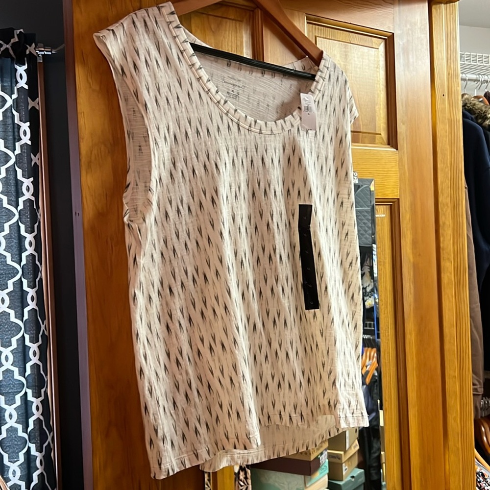 Women’s banan republic top xl new with tags